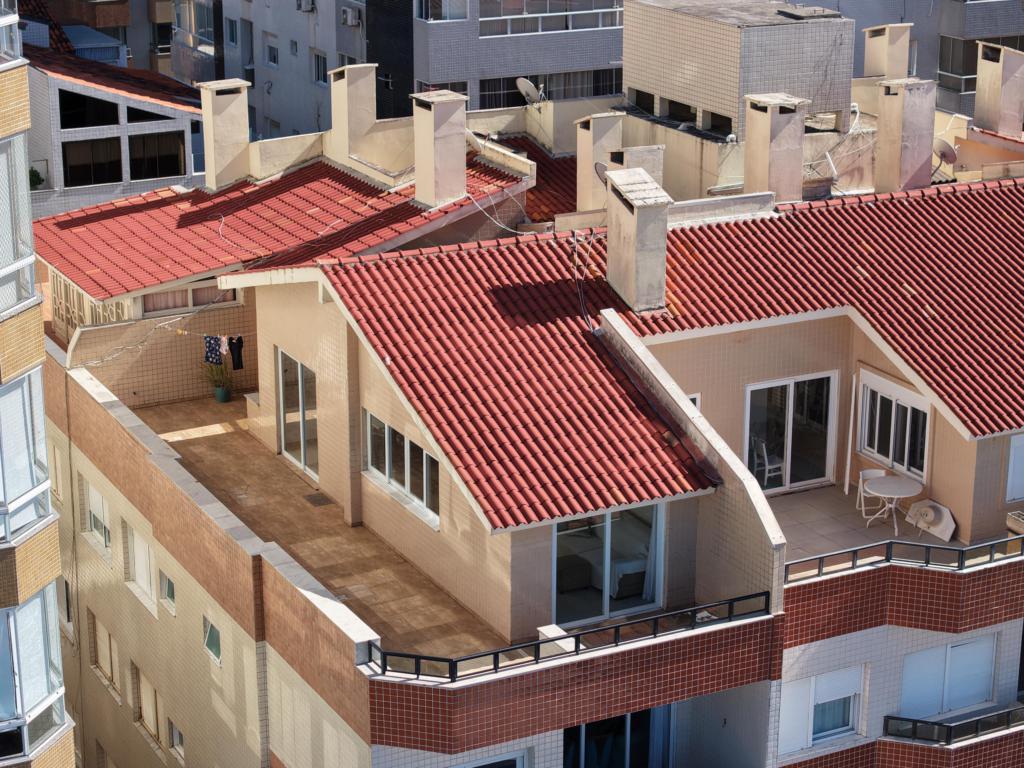 Apartamento 4 Dormitórios
