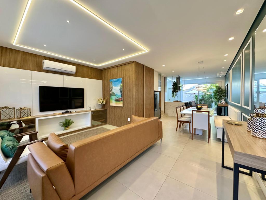 Casa em Condominio 3 Dormitórios