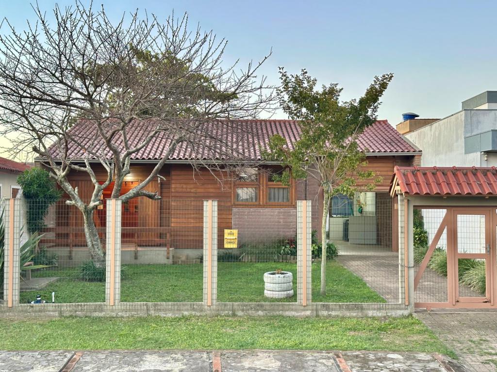 Casa 2 Dormitórios