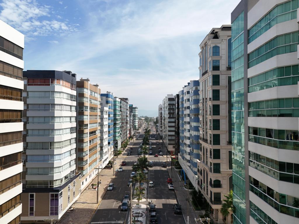 Apartamento 3 Dormitórios