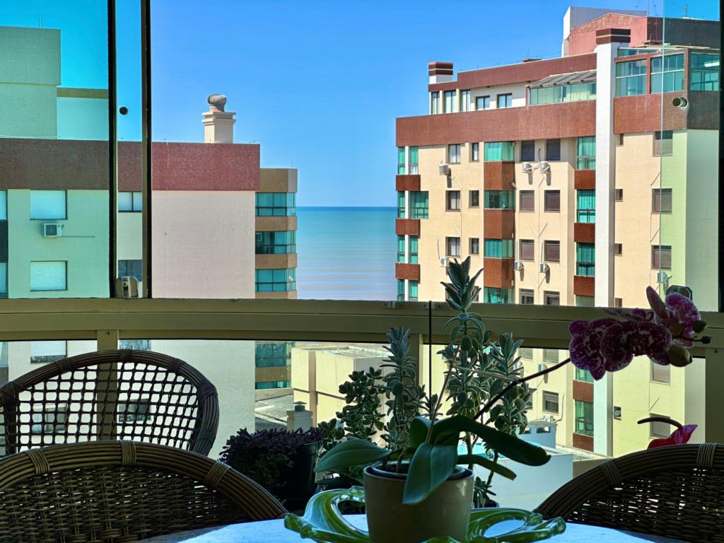 Apartamento 3 Dormitórios