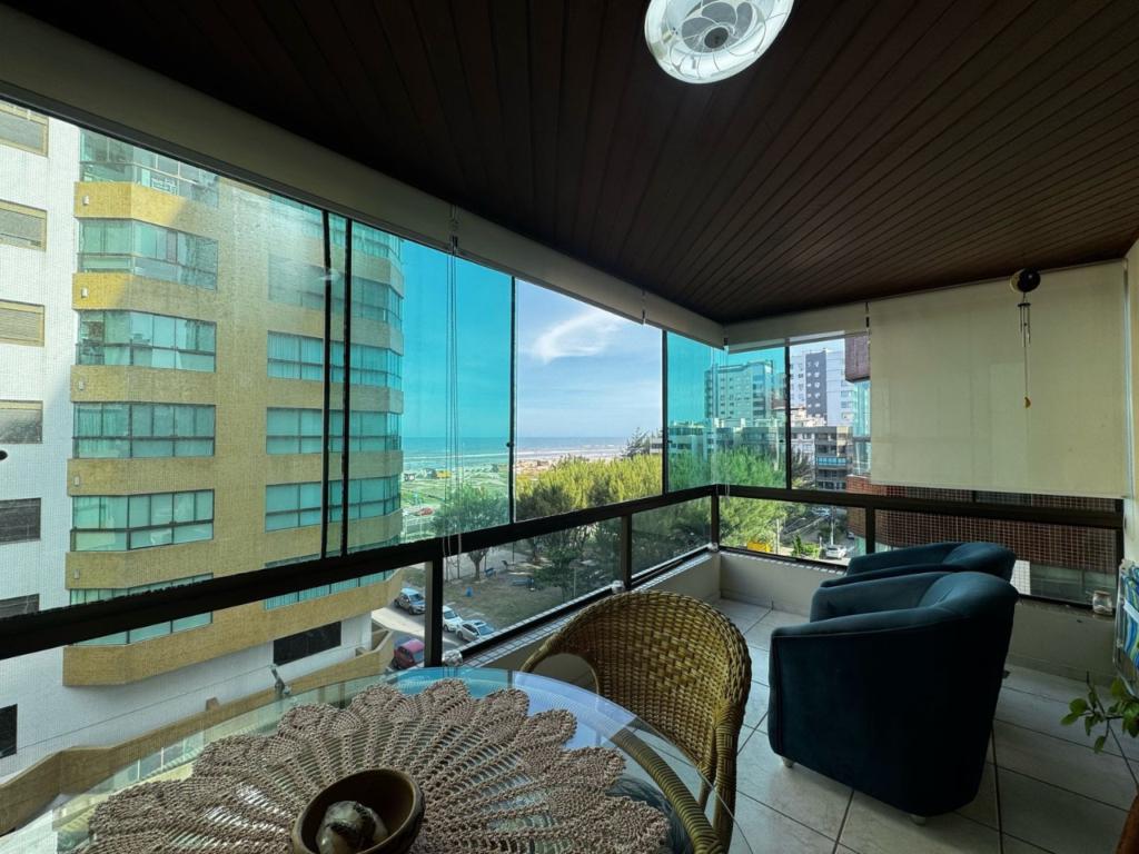 Apartamento 3 Dormitórios