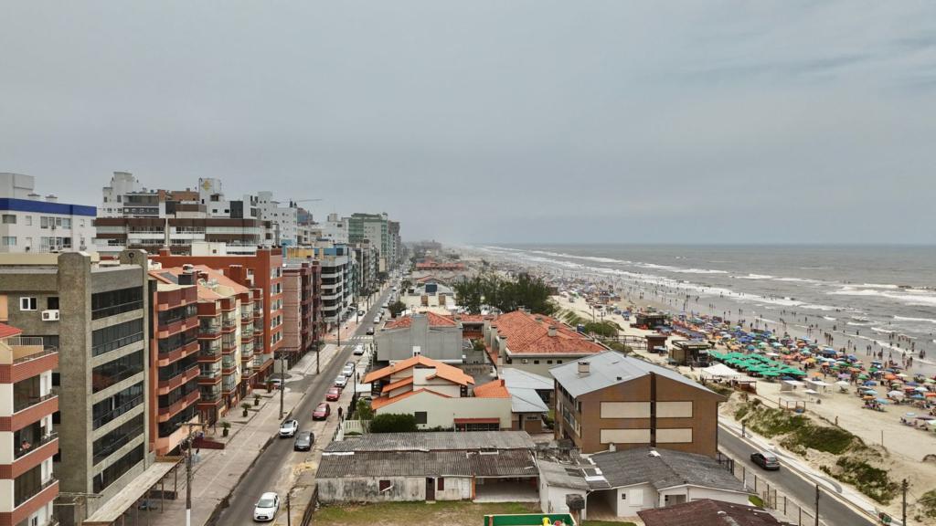 Apartamento 3 Dormitórios