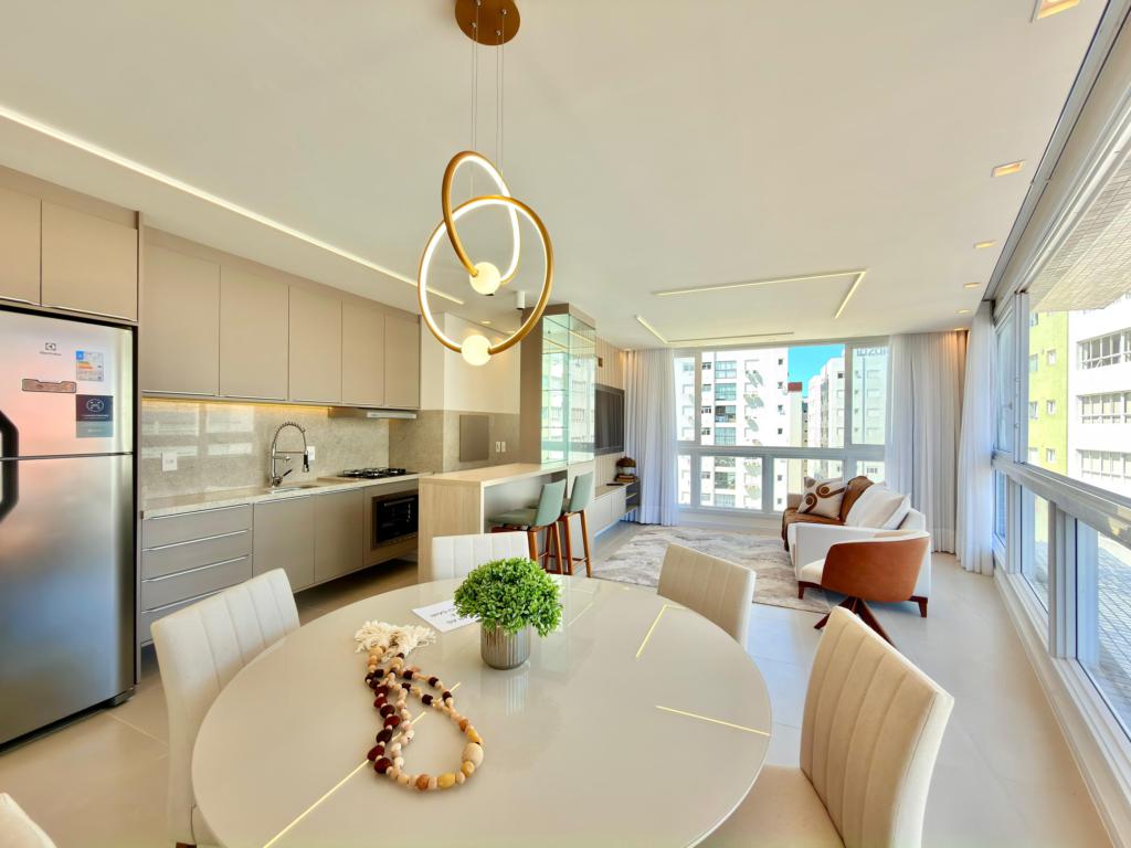 Apartamento 3 Dormitórios