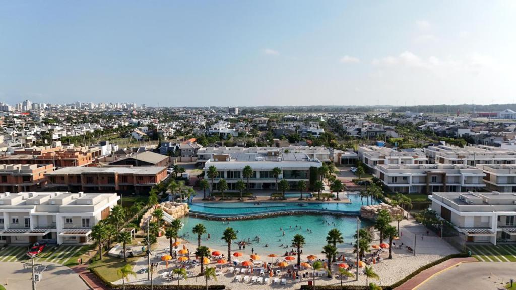 Casa em Condominio 3 Dormitórios