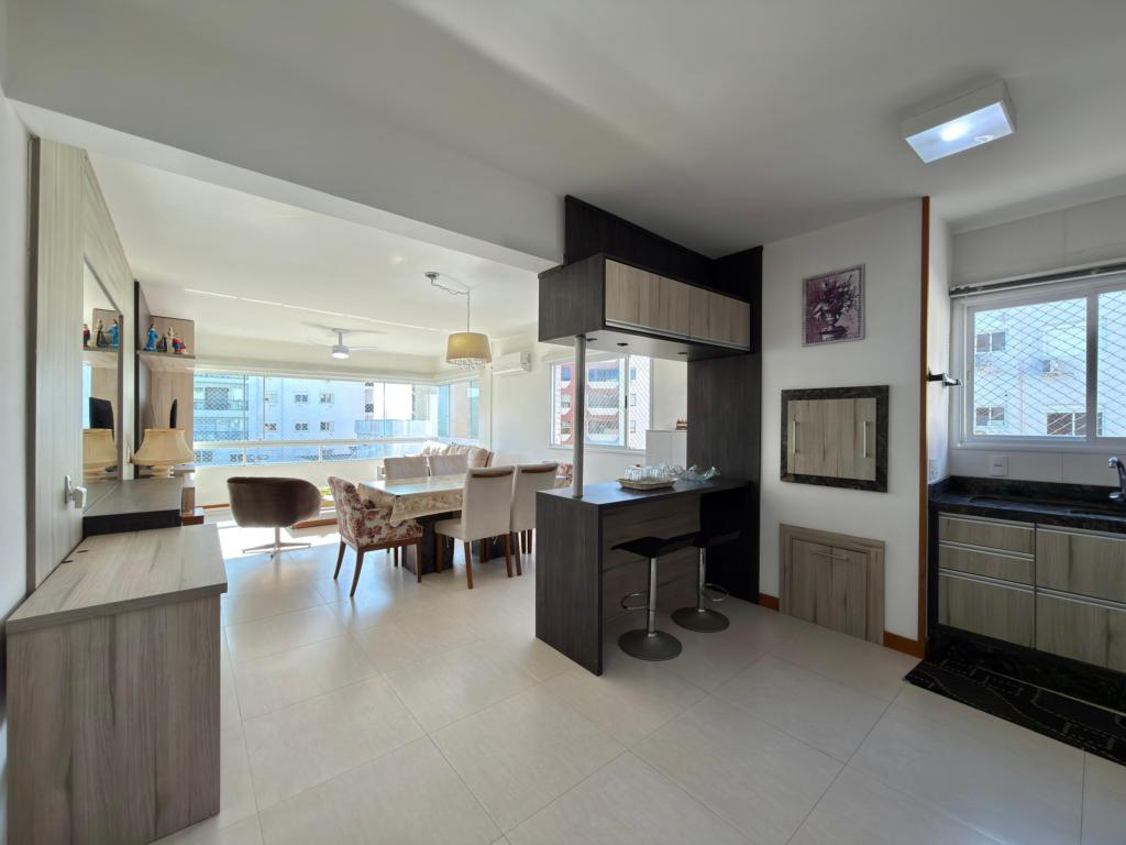 Apartamento 3 Dormitórios