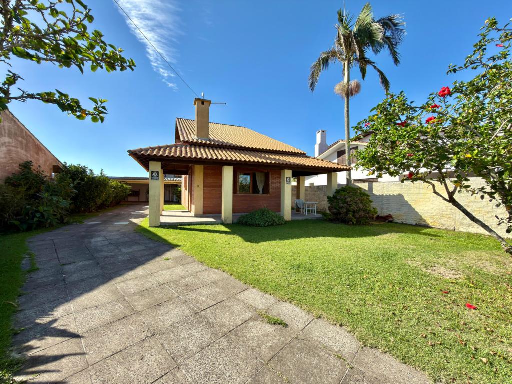 Casa 2 Dormitórios