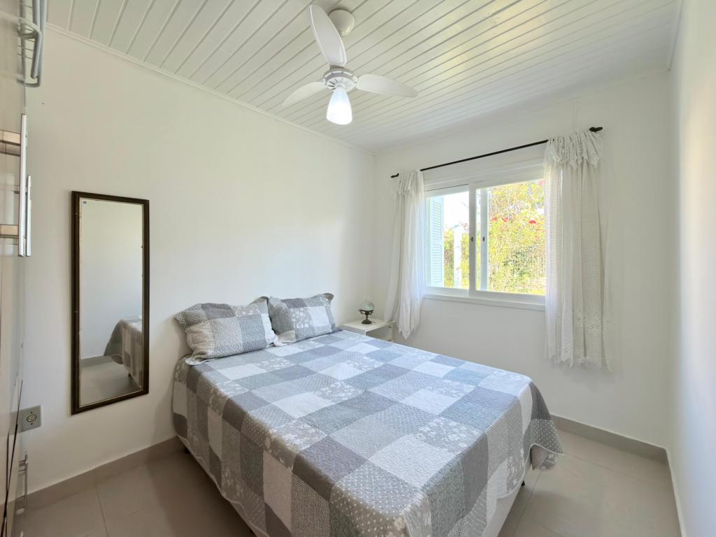 Casa em Condominio 3 Dormitórios