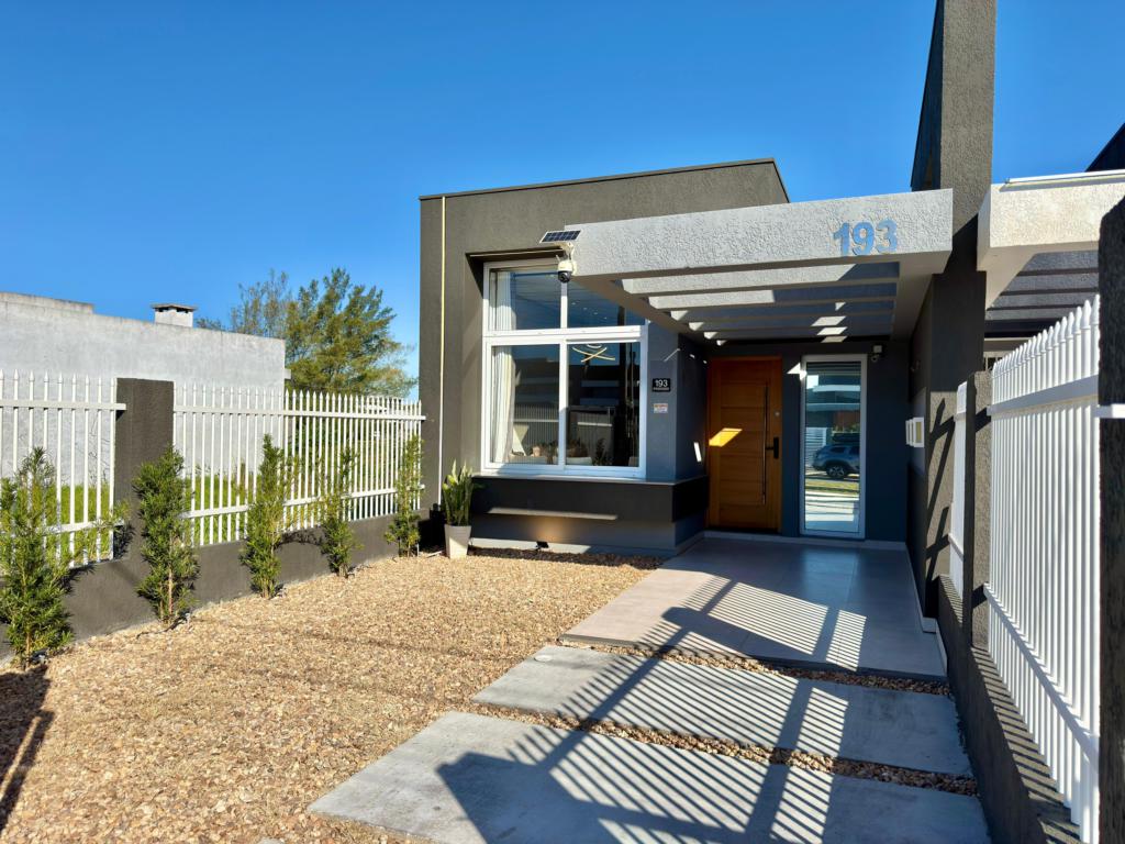 Casa 2 Dormitórios