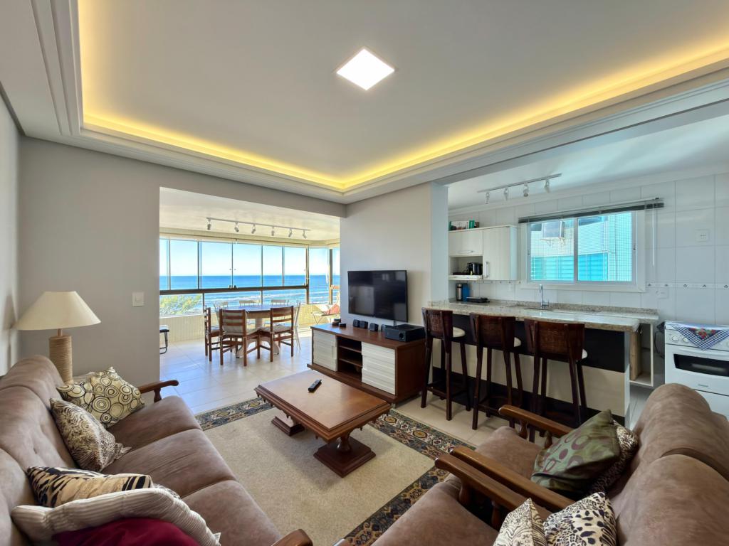 Apartamento 3 Dormitórios