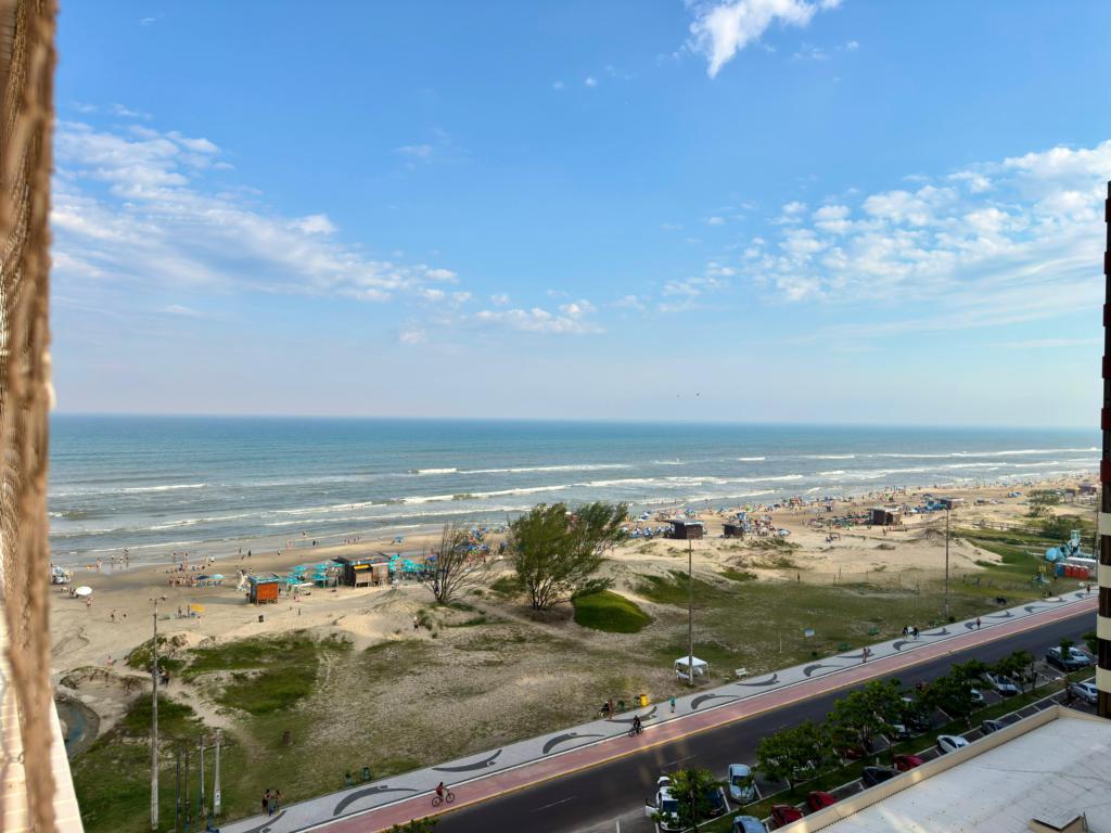 Apartamento 4 Dormitórios