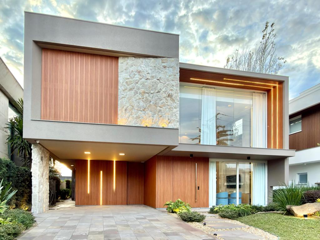 Casa 5 Dormitórios