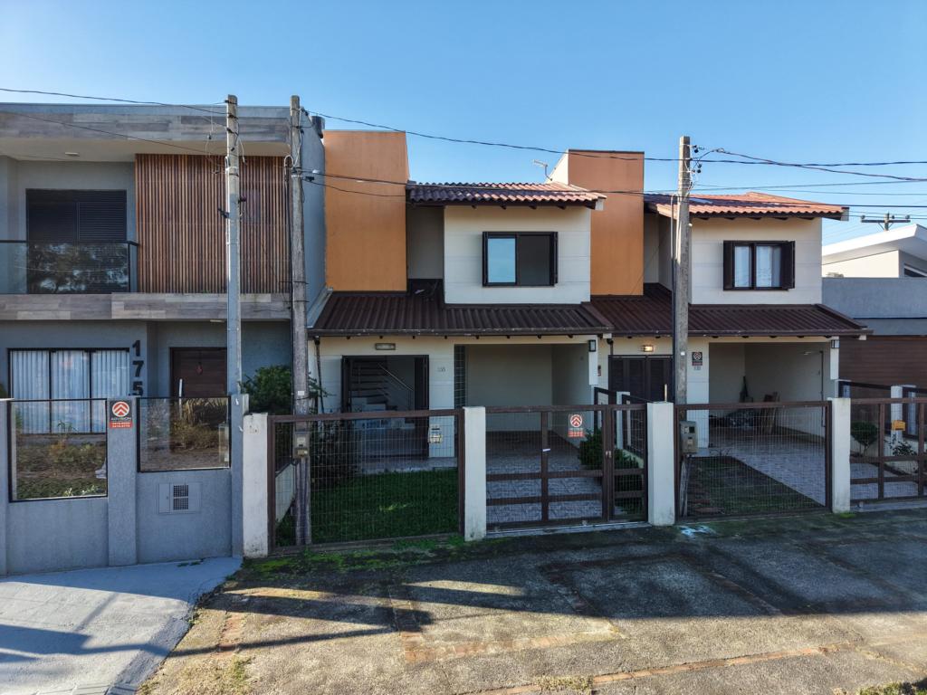 Casa 2 Dormitórios