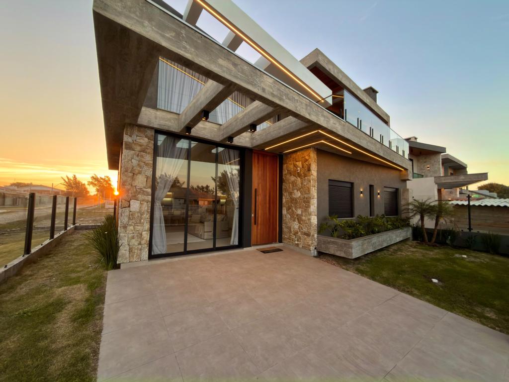 Casa 3 Dormitórios