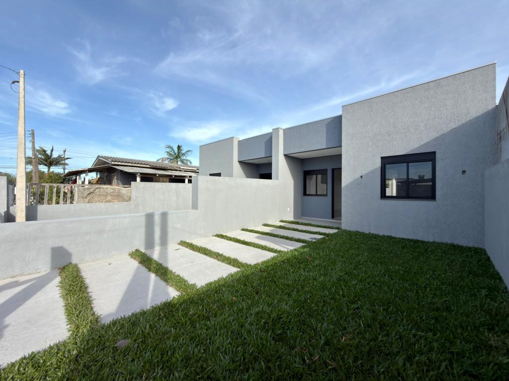 Casa 2 Dormitórios