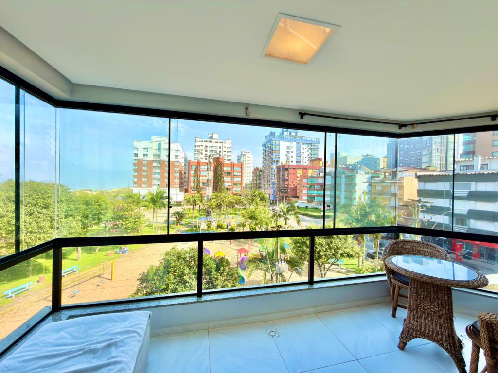 Apartamento 3 Dormitórios