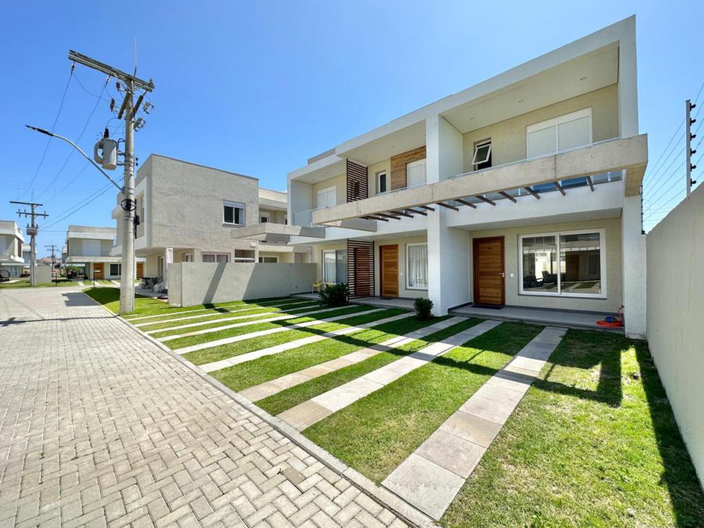 Casa em Condominio 2 Dormitórios