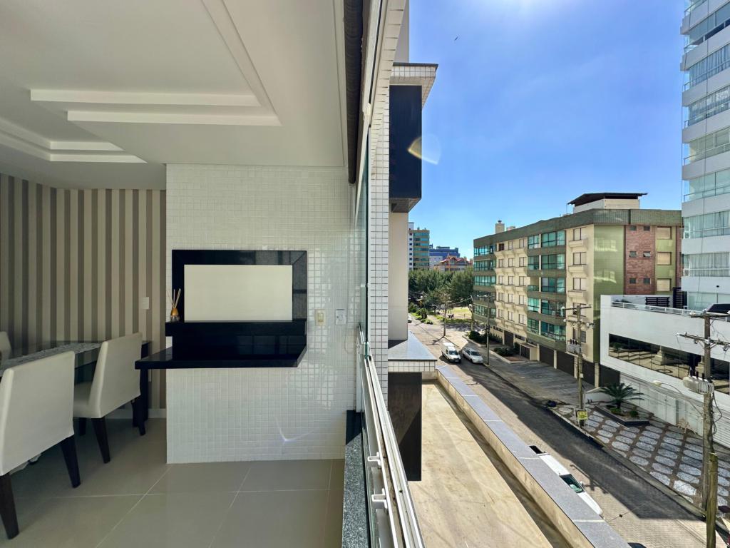 Apartamento 3 Dormitórios